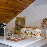 Amorina Apartment