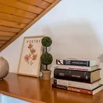 Amorina Apartment